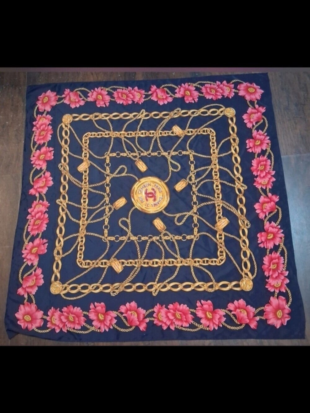 EUC Vintage 90s RARE Chanel 31 Rue Cambon Blue Silk Floral Gold Chain Scarf